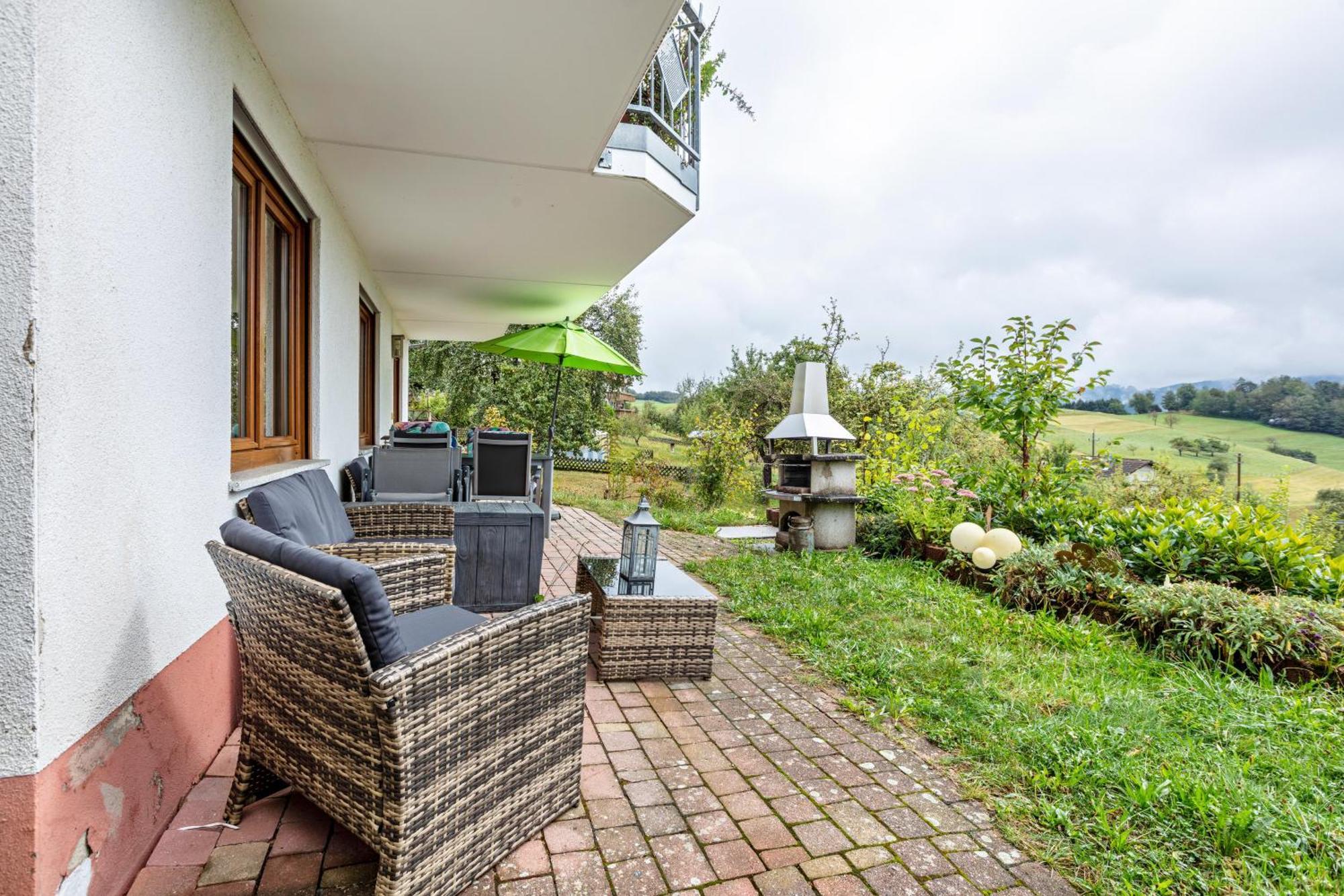 Haus Landblick Apartman Zell im Wiesenthal Kültér fotó
